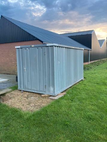Materiaal container , opslag of tuinhuis beschikbaar voor biedingen
