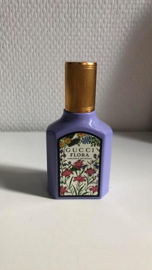 Gucci Flora Gorgeous Magnolia, Sieraden, Tassen en Uiterlijk, Uiterlijk | Parfum, Zo goed als nieuw, Ophalen of Verzenden