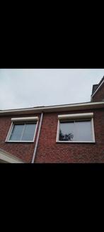2 rolluiken wit handbediend., Doe-het-zelf en Verbouw, Rolluiken, Ophalen, Zo goed als nieuw, Wit, Minder dan 100 cm