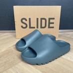 Yeezy Slide Slate Marina maat 43 NIEUW, Nieuw, Ophalen of Verzenden, Overige kleuren