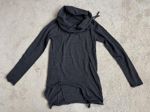 Donkergroene top Adele Fado, Kleding | Dames, Tops, Zo goed als nieuw, Groen, Verzenden