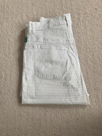 Mooie lichtgrijze geruite broek maat 38 beschikbaar voor biedingen
