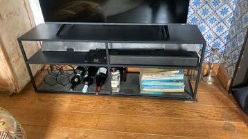 Tv meubel metaal industrieel 