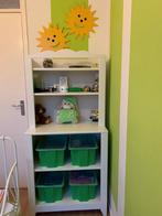 Ikea baby-kinderkamer kast incl. groene bakken en deksels, Kast, 105 cm of meer, Gebruikt, Minder dan 50 cm