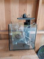 Kubus aquarium 30 liter, Dieren en Toebehoren, Vissen | Aquaria en Toebehoren, Ophalen, Zo goed als nieuw, Leeg aquarium