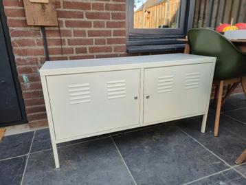 IKEA PS Locker kast wit beschikbaar voor biedingen