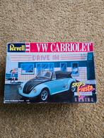 Revell VW Kever Cabriolet 1:25 - Skip's Fiesta, Auto, Revell, Groter dan 1:32, Nieuw