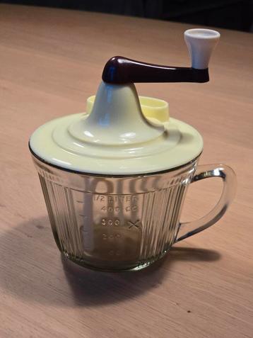 Antieke slagroomklopper Whirl Mixer, model Daisy €22,50 !! beschikbaar voor biedingen