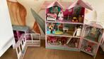 Kidkraft Poppenhuis afsluitbaar met accessoires can oa goki, Ophalen, Zo goed als nieuw