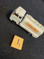 Vintage Norev Volvo F-89 Shell Tankwagen, Gebruikt, Norev, Ophalen of Verzenden, Norev@norev.com