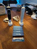 2x ORAL B elektrische tandenborstel + 5 opzetborstels, Ophalen of Verzenden, Gebruikt, Mondverzorging