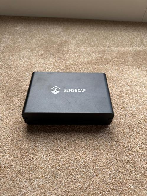Sensecap Helium hotspot miner, Computers en Software, Routers en Modems, Zo goed als nieuw, Ophalen