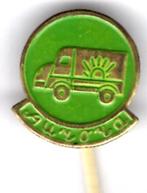 Citroën HY zwart op koper auto speldje ( A_182 ), Verzamelen, Verzenden, Zo goed als nieuw, Transport, Speldje of Pin