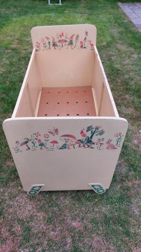 Kinderledikant Retro. Vintage., Kinderen en Baby's, Babywiegjes en Ledikanten, Gebruikt, Ledikant, Ophalen