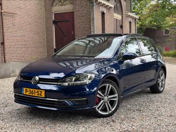 Volkswagen Golf 1.5 TSI R line 150pk 7-DSG 5D 2017 Blauw beschikbaar voor biedingen