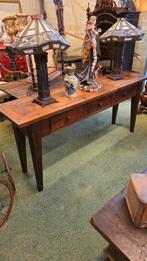 Antieke kersenhouten sidetable, Ophalen