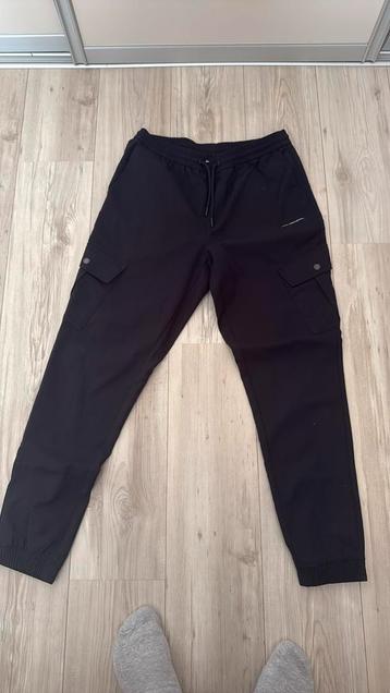 Daily Aesthetikz broek XL zwart beschikbaar voor biedingen