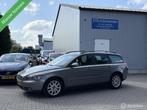 Volvo V50 2.4i 170 pk Momentum Automaat 5 cilinder, 700 kg, 2435 cc, 170 pk, 5 cilinders
