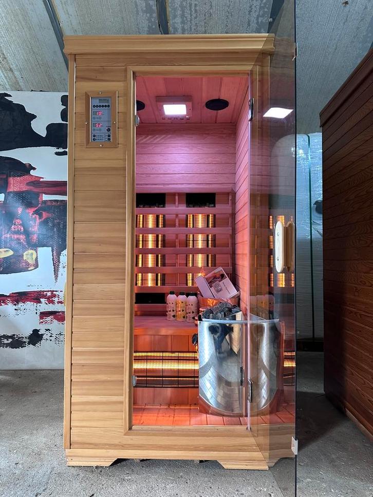 COMBI SAUNA INFRAROOD MET OPGIETKACHEL GRATIS BEZORGD! 🚚, Sport en Fitness, Sauna, Zo goed als nieuw, Complete sauna, Fins of Traditioneel