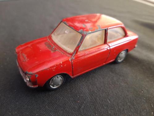 Daf 44 rood - Lion Car 2e versie -, Hobby en Vrije tijd, Modelauto's | 1:43, Gebruikt, Auto, Overige merken, Ophalen of Verzenden