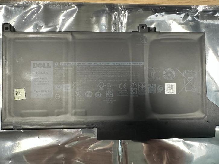 [NIEUW] OEM Dell Latitude 42Wh Accu Batterij | DJ1J0, Computers en Software, Accu's en Batterijen, Nieuw, Ophalen of Verzenden