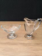 Melkkan en suikerschaaltje van glas, Ophalen of Verzenden