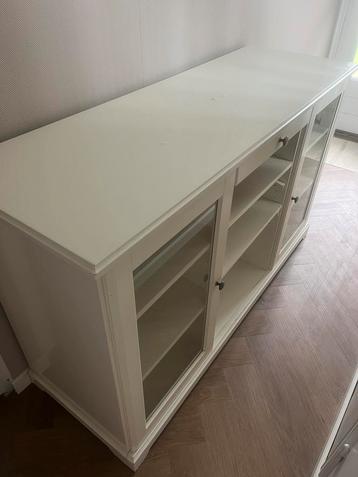 Kast