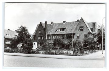 Oegstgeest, Louise de Colignylaan. Lees beschrijving beschikbaar voor biedingen