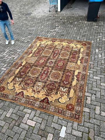 Perzisch tapijt 300x400 groot beschikbaar voor biedingen