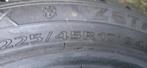 Winter band 225-45-17, Ophalen, Zo goed als nieuw