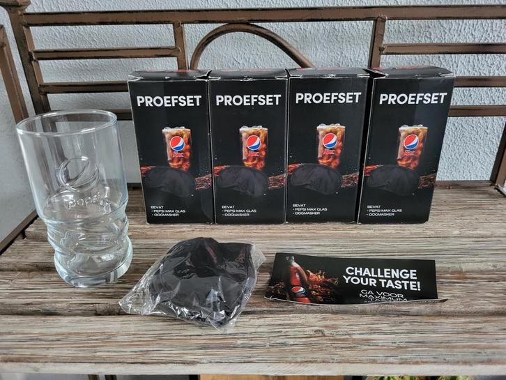 Pepsi Max glazen Nieuw in doos, Verzamelen, Glas en Borrelglaasjes, Nieuw, Frisdrankglas, Ophalen