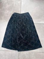 VINTAGE DIKKE GEBORDUURD ZWARTE VELVET VELOURS A LIJN ROK M, Kleding | Dames, Rokken, Maat 38/40 (M), Zwart, Ophalen of Verzenden