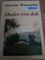 Onder één dak - Dieuwke Winsemius( groot letterboek), Ophalen of Verzenden, Gelezen
