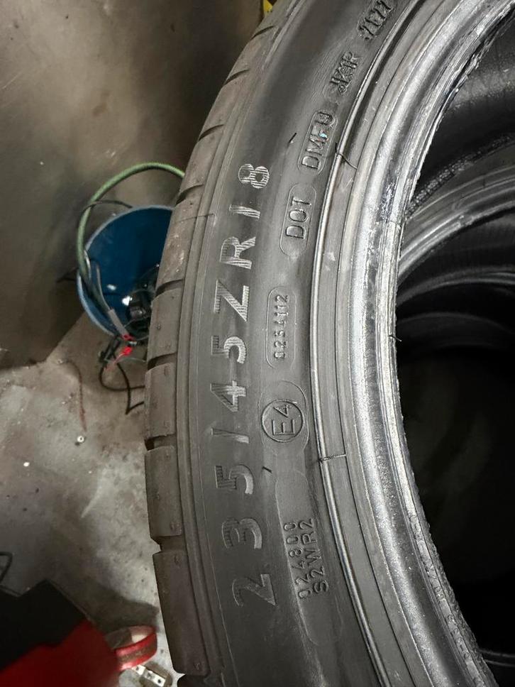 4 Dunlop Sport Maxx GT Banden - 2x 235 & 2x 265/45R18 - N0, Auto-onderdelen, Banden en Velgen, Band(en), Zomerbanden, 18 inch