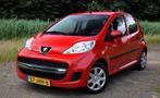 Peugeot 107 1.0 12V 5DR 2009 Rood, Voorwielaandrijving, Zwart, 4 stoelen, Leder en Stof