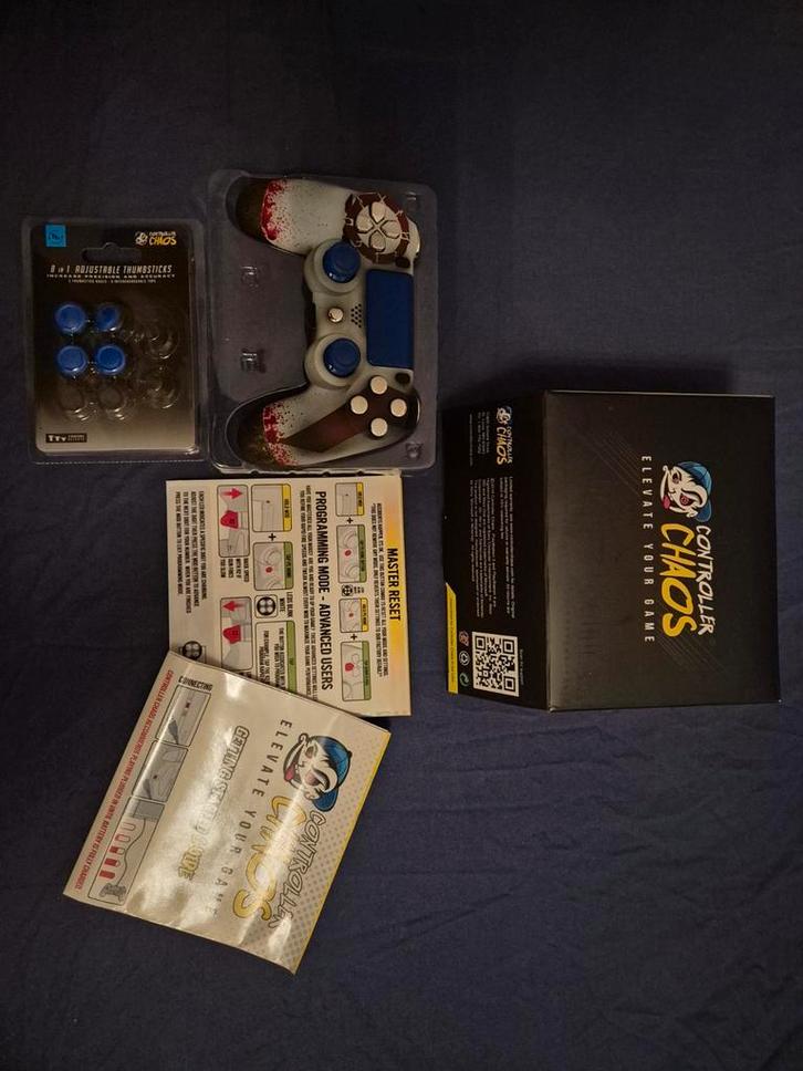 PS4 Controller Chaos - Limited Edition, Spelcomputers en Games, Spelcomputers | Overige Accessoires, Zo goed als nieuw, Ophalen of Verzenden