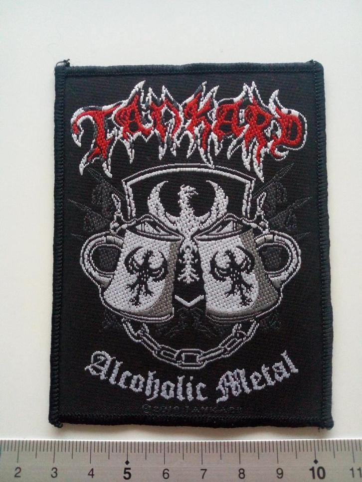 Tankard mooie 2010 official alcoholic metal patch t168, Verzamelen, Muziek, Artiesten en Beroemdheden, Nieuw, Kleding, Ophalen of Verzenden
