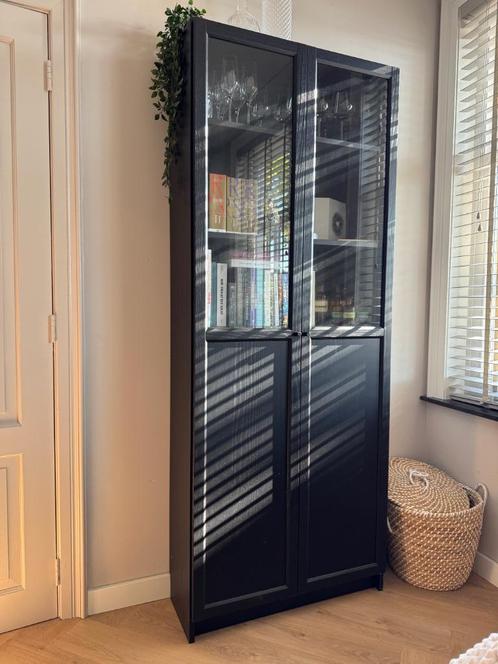 Ikea Billy Oxberg kast met deuren Zwart eiken, Huis en Inrichting, Kasten | Boekenkasten, Gebruikt, 50 tot 100 cm, 200 cm of meer