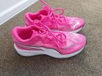 Hard roze bijna nieuwe Puma Profoam Lite sneakers 42,5, Roze, Puma, Verzenden, Sneakers of Gympen