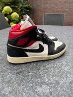 jordan 1, Overige kleuren, Ophalen of Verzenden, Sneakers of Gympen, Gedragen