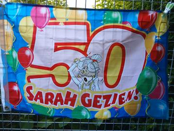 Vlag 50 jaar beschikbaar voor biedingen