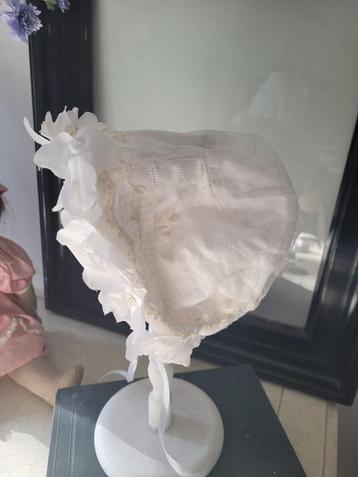 Zeer oud kinder mutsje, poppen mutsje foto 1 t/m 5 beschikbaar voor biedingen