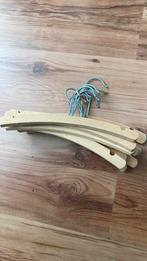 Houten babyhanger- kleding  hangers kind, Ophalen, Zo goed als nieuw