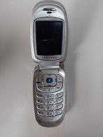 Vintage Samsung Klaptelefoon - Collectorsitem!, Telecommunicatie, Mobiele telefoons | Samsung, Ophalen of Verzenden