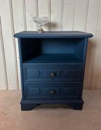 Brocante kastje - nachtkastje - blauw, Ophalen, Zo goed als nieuw