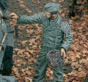 German tanker applying mud camo	1/35	RESIN beschikbaar voor biedingen