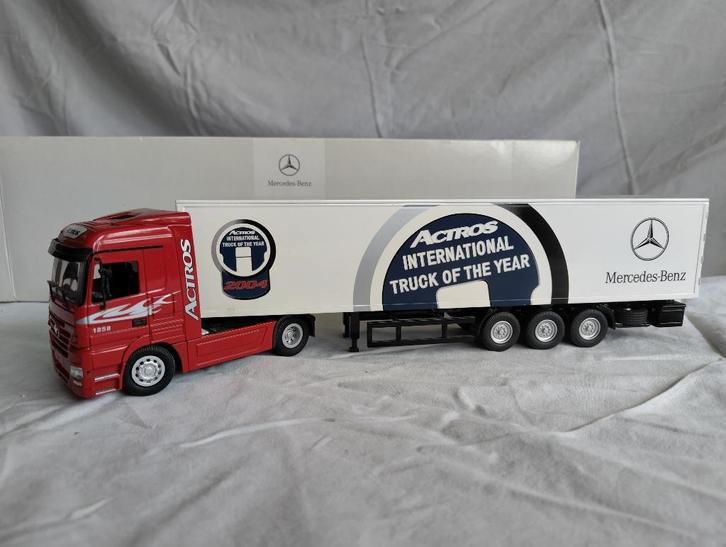 Mercedes Actros 1858 combi NZG 1:50 Truck of the year 2004, Hobby en Vrije tijd, Modelauto's | 1:50, Nieuw, Bus of Vrachtwagen