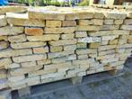 Geeltjes 750 stuks op pallet gebruikte oude metsel stenen, Doe-het-zelf en Verbouw, Metselstenen, Ophalen, Gebruikt, Bakstenen