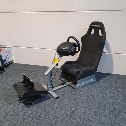 Playseat + Thrustmaster T300 RS PS4 / PS5, Spelcomputers en Games, Games | Sony PlayStation 5, Refurbished, Ophalen