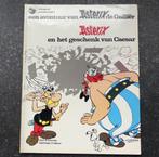 Asterix en het geschenk van Caesar - Uderzo en Goscinny, Gelezen, Ophalen of Verzenden, Eén stripboek, Goscinny & Uderzo
